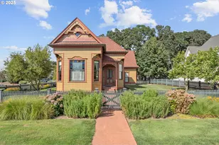 4225 Mission Ave NE, Saint Paul, OR 97137 - Photo 1