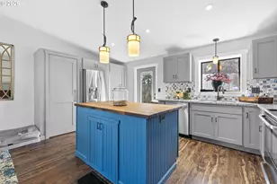 12620 SE Cora St, Portland, OR 97236 - Photo 23