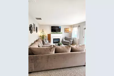 5424 NW Jackson Loop, Camas, WA 98607 - Photo 9