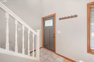 15052 SE Pinegrove Loop, Clackamas, OR 97015 - Photo 3