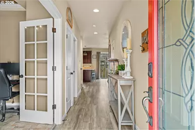 14707 Sugarpine St, Oregon City, OR 97045 - Photo 5