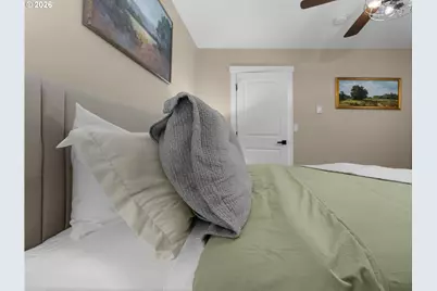 65121 E Lupine Dr, Rhododendron, OR 97049 - Photo 15