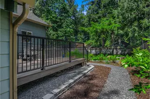 65121 E Lupine Dr, Rhododendron, OR 97049 - Photo 9