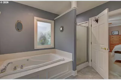 18410 S Greenview Dr, Oregon City, OR 97045 - Photo 35