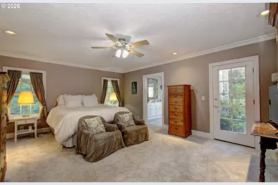 18410 S Greenview Dr, Oregon City, OR 97045 - Photo 31