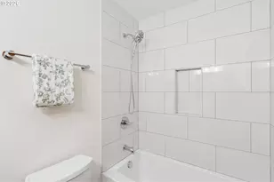1450 SW 26th Ct, Gresham, OR 97080 - Photo 29