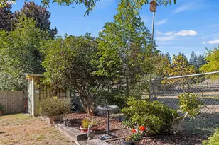 430 23rd St, Myrtle Point, OR 97458 - Photo 33