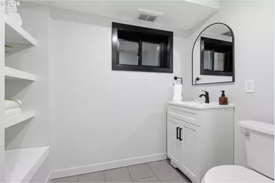 10625 SW Lancaster Rd, Portland, OR 97219 - Photo 33