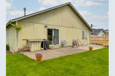 730 E 15th Cir, La Center, WA 98629 - Photo 33