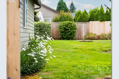 730 E 15th Cir, La Center, WA 98629 - Photo 37