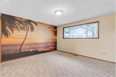 211 SW Royal Ct, Gresham, OR 97030 - Photo 19