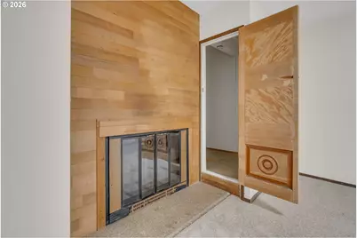 211 SW Royal Ct, Gresham, OR 97030 - Photo 15