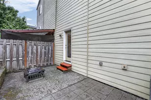 17326 SW Eirwen St, Beaverton, OR 97003 - Photo 41