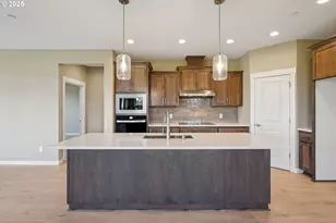 148 E 24TH Ave, La Center, WA 98629 - Photo 9