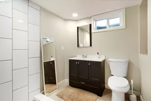 8609 SE 34th Ave, Milwaukie, OR 97222 - Photo 21