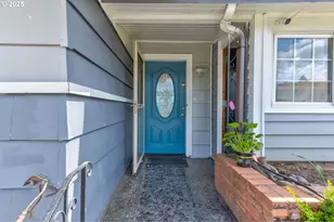 3416 NE 126th Ave, Portland, OR 97230 - Photo 3