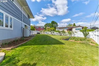 3416 NE 126th Ave, Portland, OR 97230 - Photo 21