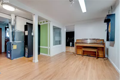 3416 NE 126th Ave, Portland, OR 97230 - Photo 15
