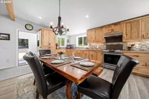 88190 Dew Valley Ln, Bandon, OR 97411 - Photo 17