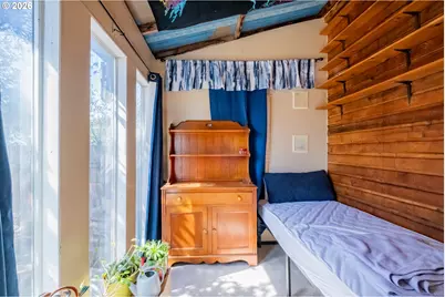 612 Kay Ave, Brownsville, OR 97327 - Photo 15