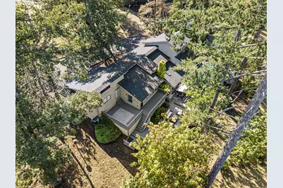34846 Matthews Rd, Eugene, OR 97405 - Photo 3