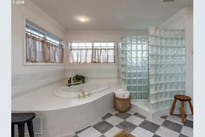 6029 NW El Rey Dr, Camas, WA 98607 - Photo 35