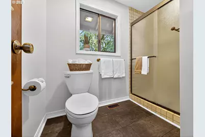 10430 SW 14th Dr, Portland, OR 97219 - Photo 33