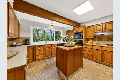 10430 SW 14th Dr, Portland, OR 97219 - Photo 11