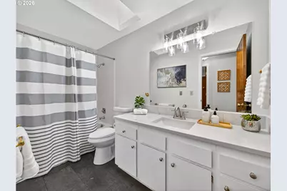 10430 SW 14th Dr, Portland, OR 97219 - Photo 25