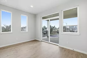 4690 SE 2nd St, Gresham, OR 97080 - Photo 15