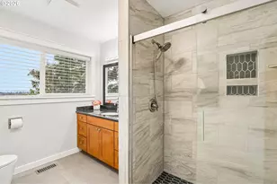 1015 NE 64th Street, Vancouver, WA 98665 - Photo 13