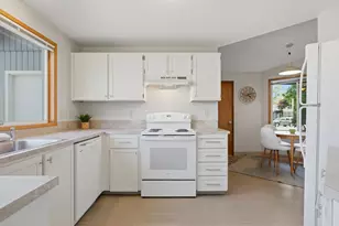 601 E Oxford St, Newberg, OR 97132 - Photo 11