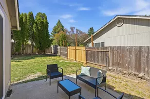 601 E Oxford St, Newberg, OR 97132 - Photo 29