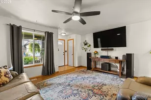 1880 Manihi Dr, Eugene, OR 97404 - Photo 7