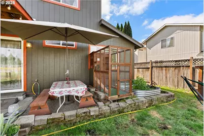 1880 Manihi Dr, Eugene, OR 97404 - Photo 33