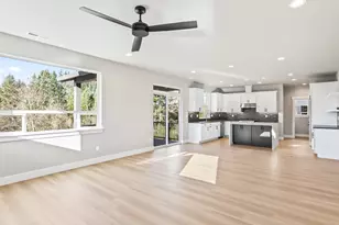 18865 SE Crooked River St, Sandy, OR 97055 - Photo 11