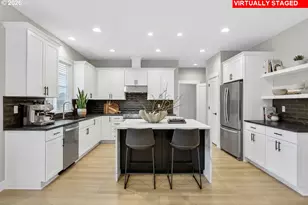 18865 Crooked River St, Sandy, OR 97055 - Photo 3