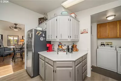 1199 N Terry St #187, Eugene, OR 97402 - Photo 11