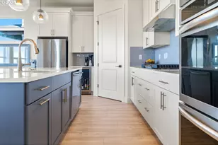 12305 SW Silvertip St, Beaverton, OR 97007 - Photo 17