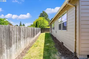 415 E Rentfro Way, Newberg, OR 97132 - Photo 31