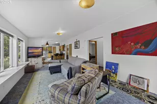 15745 Hwy 36, Deadwood, OR 97430 - Photo 13