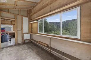 15745 Hwy 36, Deadwood, OR 97430 - Photo 33