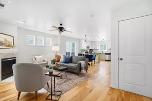 9406 N Macrum Ave, Portland, OR 97203 - Photo 3