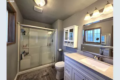 740 N 11th Ave, Elgin, OR 97827 - Photo 13