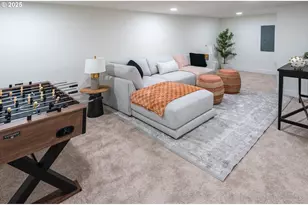 9326 SE Mill St, Portland, OR 97216 - Photo 17