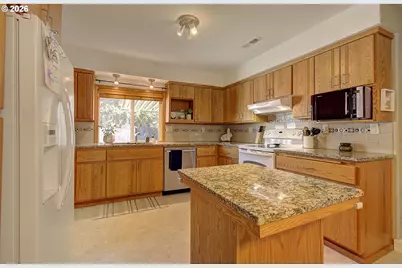 1624 Florence Ave, Longview, WA 98632 - Photo 11