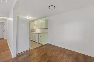 5566 SW Erickson Ave, Beaverton, OR 97005 - Photo 11