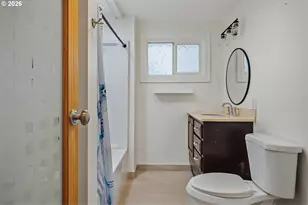 5566 SW Erickson Ave, Beaverton, OR 97005 - Photo 25