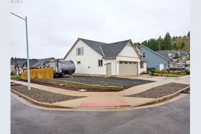 833 Hawk Dr, Silverton, OR 97381 - Photo 33