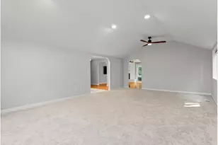 7606 SE 111th Ave, Portland, OR 97266 - Photo 11